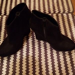 Black heeled suede booties
